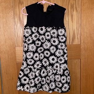 Girls Victoria Beckham for Target black and white dress. Size S